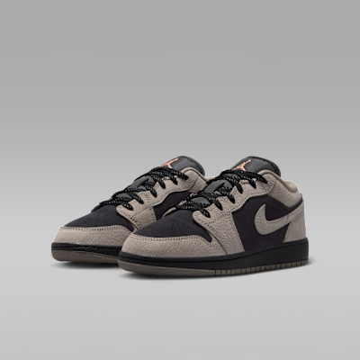 Purchase (JR) Air Jordan 1 Low SE Hitam/Lychee Mangga/Abu-Zaitun IB7111-005