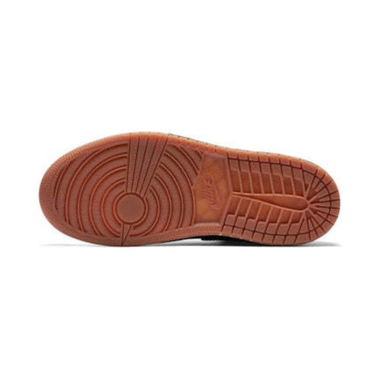 Shop (JR) 에어 조던 1 미드 GP '딥드 토' 640737-021