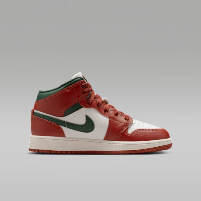 (JR) Air Jordan 1 中筒 米白/純鉑金/紅石色/午夜綠 DQ8423-105 Lookbook (JR) Air Jordan 1 中筒 米白/純鉑金/紅石色/午夜綠 DQ8423-105
