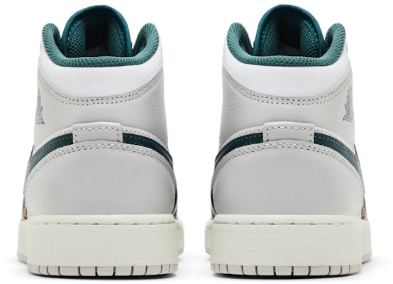 (Youth) Air Jordan 1 Mid SE 'Oxidized Green' FQ8088-103 Details for (Youth) Air Jordan 1 Mid SE 'Oxidized Green' FQ8088-103