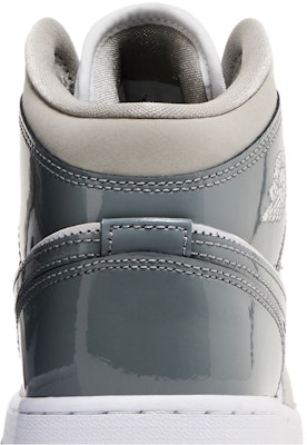 (Youth) Air Jordan 1 Mid SE 'Patent Cool Grey' HF3193-100 Sizing (Youth) Air Jordan 1 Mid SE 'Patent Cool Grey' HF3193-100