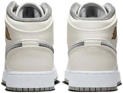 (JR) 에어 조던 1 미드 SE '벨벳 토' (pewter 색상) FB9899-100 Purchase (JR) 에어 조던 1 미드 SE '벨벳 토' (pewter 색상) FB9899-100