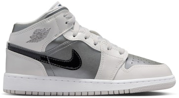 (Youth) Air Jordan 1 Mid 'Inspired By the Greatest' HV4400-014 (Youth) Air Jordan 1 Mid 'Inspired By the Greatest' HV4400-014