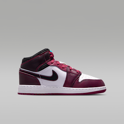 Lookbook (JR) Air Jordan 1 Mid SE Sweet Beet/Off Noir/Blanc/Rose Désert IO2066-600