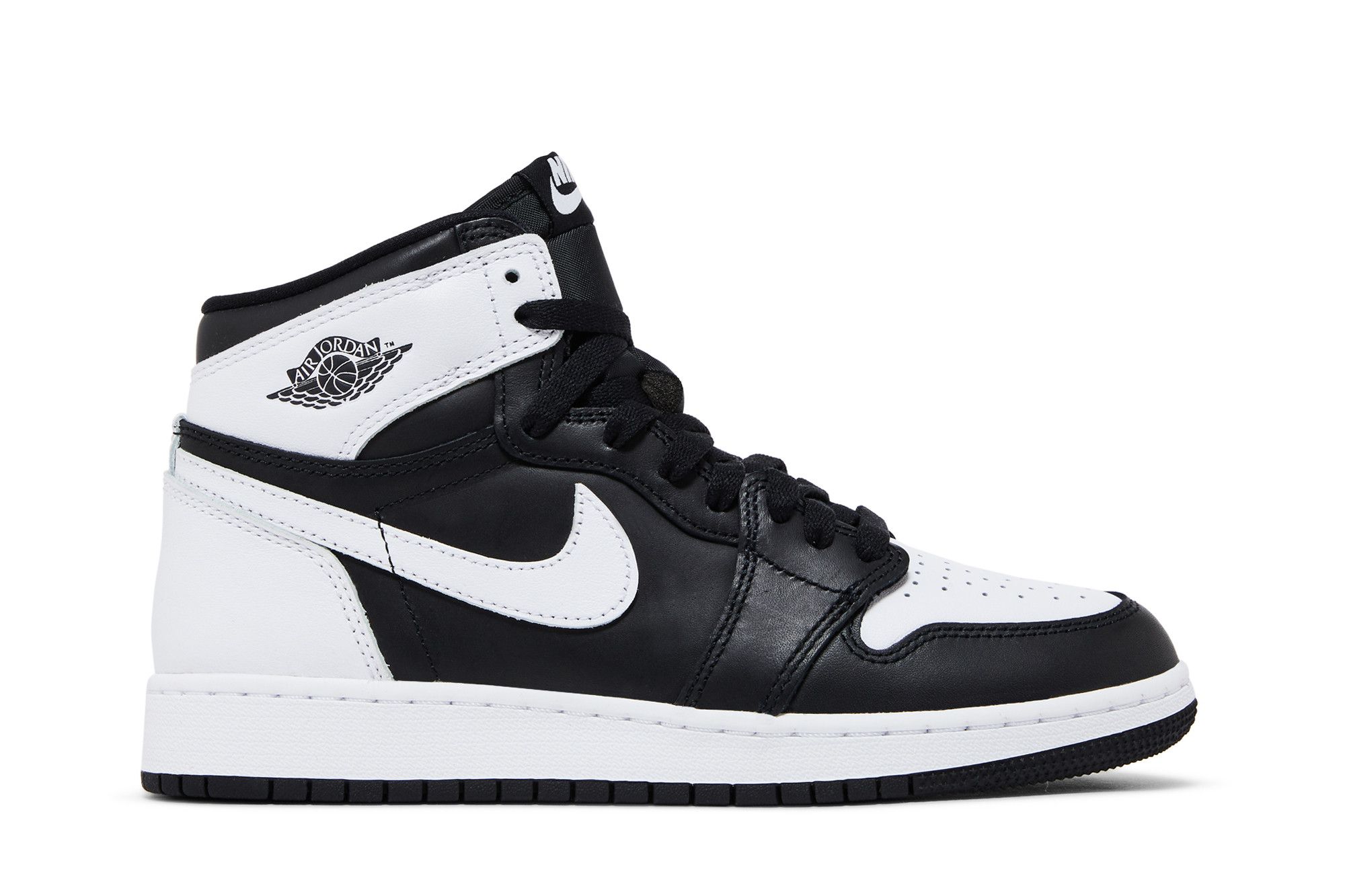 (Youth) Air Jordan 1 Retro High OG 'Black White 2.0' FD1437-010
