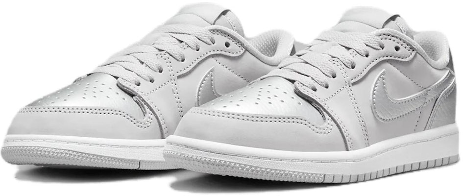 (Youth) Air Jordan 1 Retro Low OG 'Metallic Silver' FQ5436-002 Lookbook (Youth) Air Jordan 1 Retro Low OG 'Metallic Silver' FQ5436-002