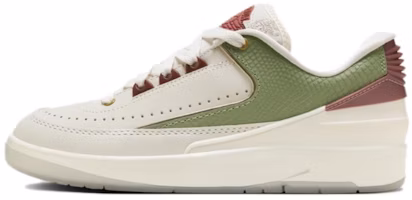 (Youth) Air Jordan 2 Retro Low 'Year of the Dragon' FJ6871-100 (Youth) Air Jordan 2 Retro Low 'Year of the Dragon' FJ6871-100