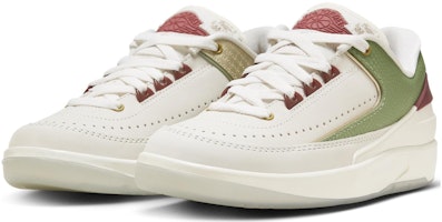 (JR) Air Jordan 2 低帮复刻 '龙年' FJ6871-100 Lookbook (JR) Air Jordan 2 低帮复刻 '龙年' FJ6871-100