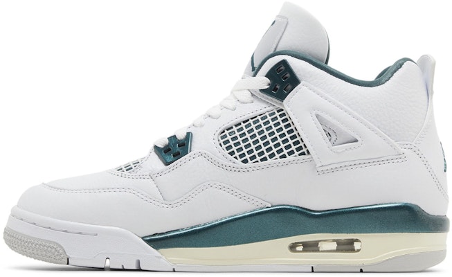 (Youth) Air Jordan 4 Retro 'Oxidized Green' FQ8213-103 Lookbook (Youth) Air Jordan 4 Retro 'Oxidized Green' FQ8213-103