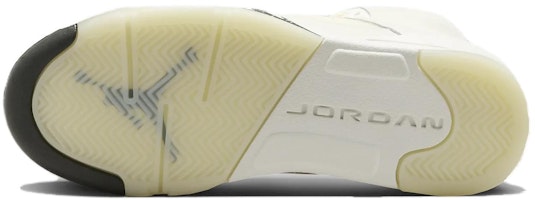 (JR) Air Jordan 5 Retro SE 'Sail' Sneakers Pria Terbaru FQ3682-100 Details for (JR) Air Jordan 5 Retro SE 'Sail' Sneakers Pria Terbaru FQ3682-100