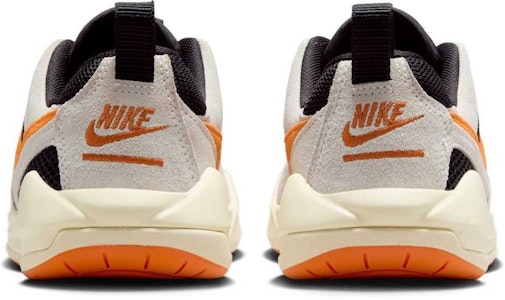 (JR) Air Jordan CMFT Era ''Hitam Starfish'' HQ0506-018 Lookbook (JR) Air Jordan CMFT Era ''Hitam Starfish'' HQ0506-018