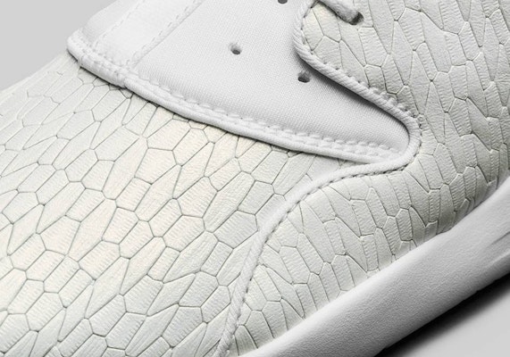 (Youth) Air Jordan Eclipse 'Frost White' 897509-100 Details for (Youth) Air Jordan Eclipse 'Frost White' 897509-100