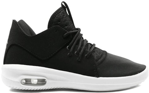 (JR) Air Jordan First Class 'Hitam Putih' AJ7314-010 Order (JR) Air Jordan First Class 'Hitam Putih' AJ7314-010