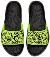 Air Jordan Hydro 7 V2 (GS) 爆炸紋路 黑黃 拖鞋 Lookbook Air Jordan Hydro 7 V2 (GS) 爆炸紋路 黑黃 拖鞋