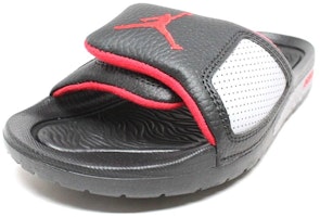 (JR) Selipar Air Jordan Hydro III Retro 'Hitam Merah' AH8108-003 Lookbook (JR) Selipar Air Jordan Hydro III Retro 'Hitam Merah' AH8108-003