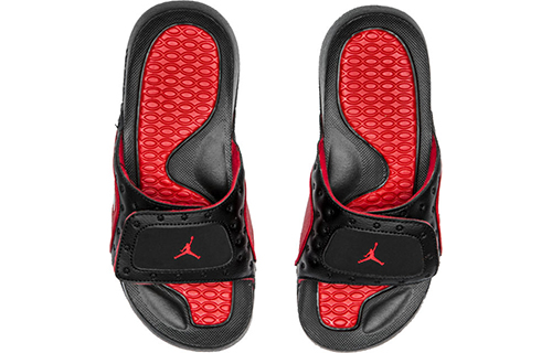 Lookbook (JR) Air Jordan Hydro Retro 13 Merah Universiti 684920-001