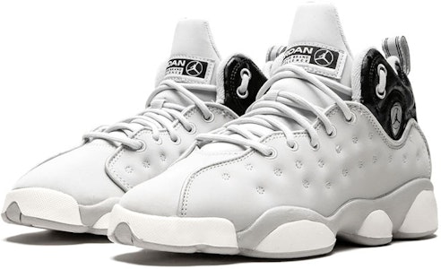 (JR) エアジョーダン ジャンプマン チーム2 グレー/ブラック 820273-020 Lookbook (JR) エアジョーダン ジャンプマン チーム2 グレー/ブラック 820273-020