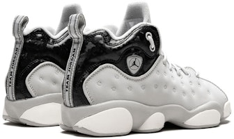 (JR) エアジョーダン ジャンプマン チーム2 グレー/ブラック 820273-020 Shop (JR) エアジョーダン ジャンプマン チーム2 グレー/ブラック 820273-020