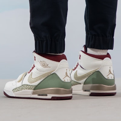 (Youth) Air Jordan Legacy 312 'Year of the Dragon' FZ5047-120 Purchase (Youth) Air Jordan Legacy 312 'Year of the Dragon' FZ5047-120