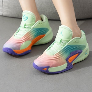 (JR) Air Jordan Luka 3 '模糊視覺' HQ4920-300 Lookbook (JR) Air Jordan Luka 3 '模糊視覺' HQ4920-300