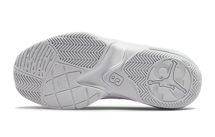 Details for (JR) Air Jordan Max Aura 3 ''Weiß Metallic Silber'' DA8021-110