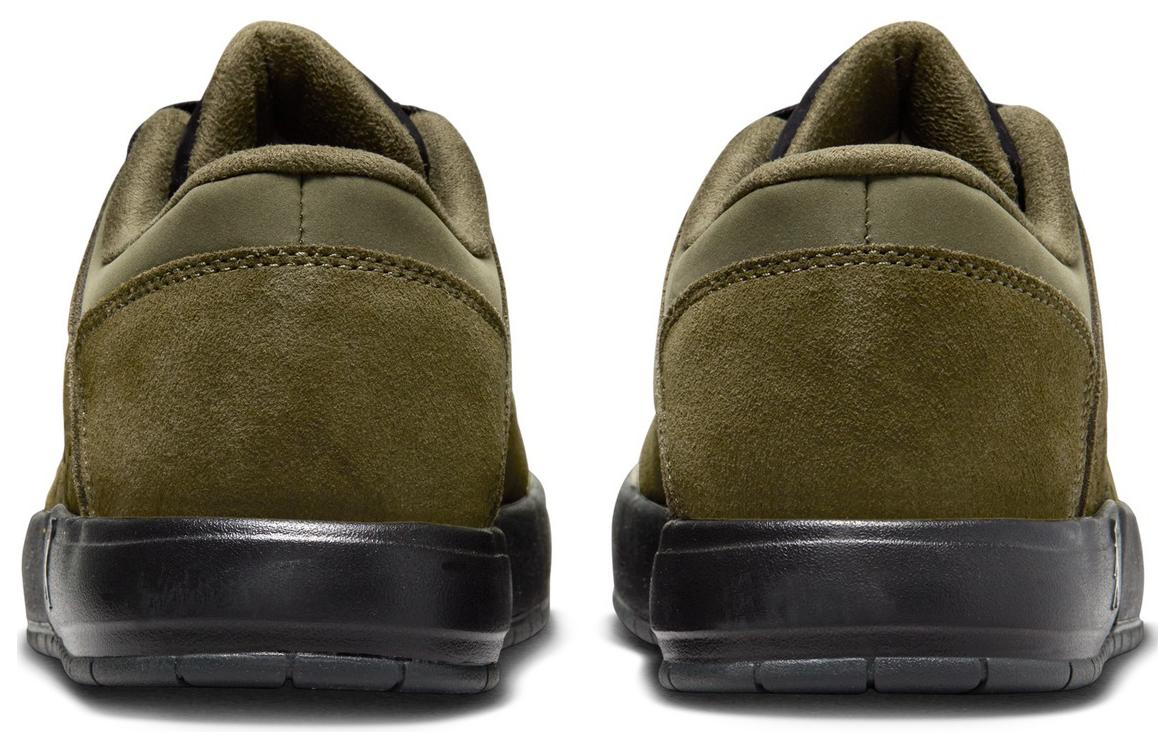 Lookbook Air Jordan Nu Retro 1 Rendah Zaitun Medium Tulang Cahaya Hitam Anthracite FB4412-200