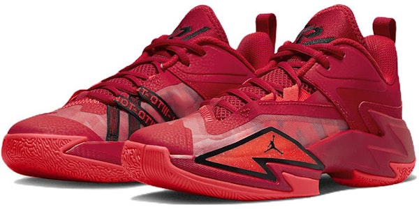 (JR) Air Jordan One Take 3 'Merah Universitas' DC7702-606 Lookbook (JR) Air Jordan One Take 3 'Merah Universitas' DC7702-606