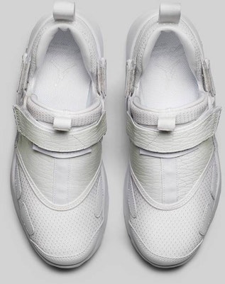 (JR) Air Jordan Trunner '霜白' 897997-100 Order (JR) Air Jordan Trunner '霜白' 897997-100