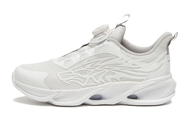 (Youth) Anta 3.0 Low Top Running Shoes 'Red Flame White' 332315511S-1