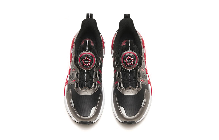 Lookbook 大童 Anta安踏 弓速 GS 皮面 耐磨防滑輕便 低幫 兒童跑步鞋 黑銀