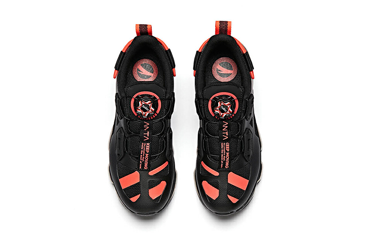 Lookbook (JR) Sepatu Lari Anta Empuk 'Hitam Oranye Merah' 31945505-1