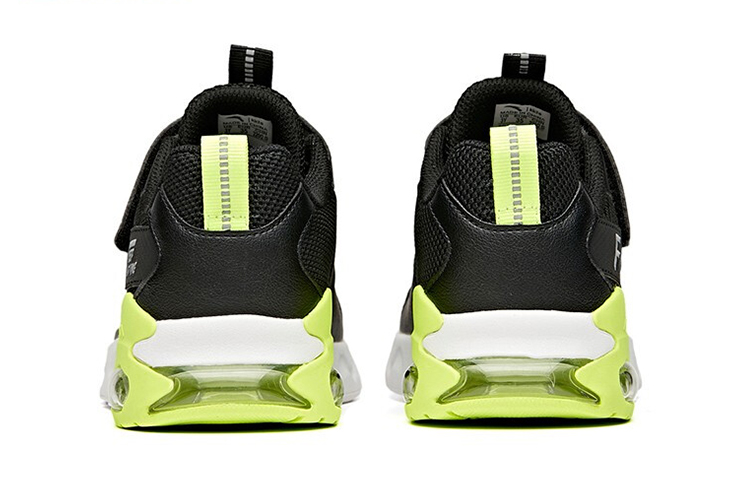 Shop (JR) Scarpe da Corsa Anta Low-Top ''Verde Bianco Nero'' 312118880-2