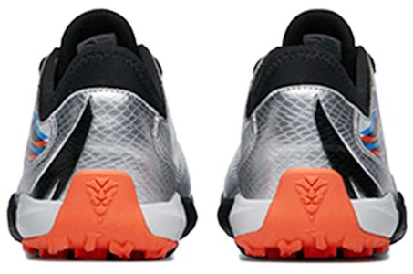 大童 Anta安踏 防滑耐磨足球鞋 銀黑 Purchase 大童 Anta安踏 防滑耐磨足球鞋 銀黑