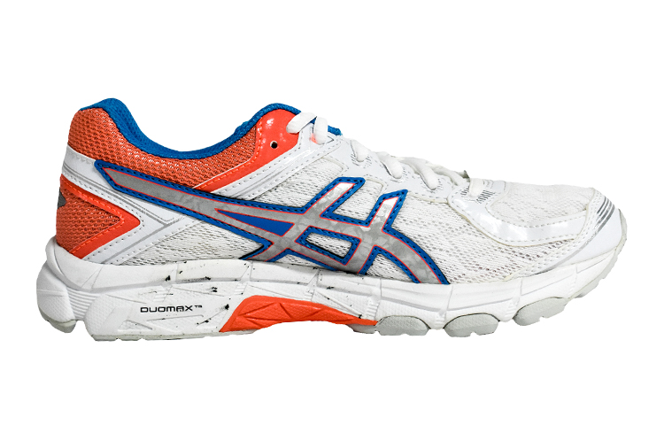Order (JR) ASICS GT-1000 4 'Putih Perak' C558N-0193