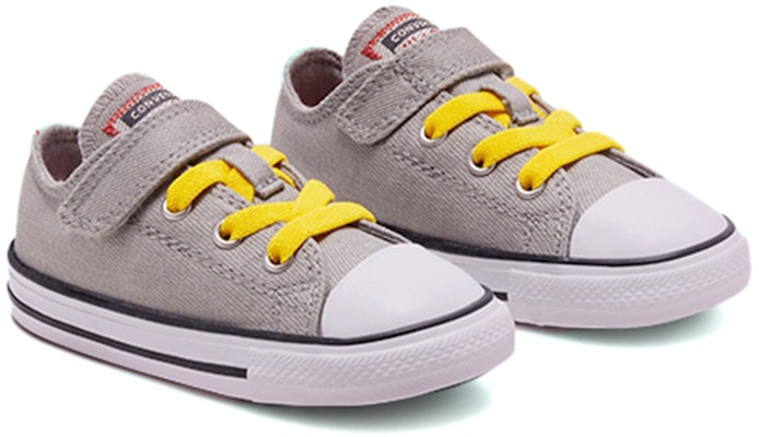 (TD) Converse Chuck Taylor All Star 1V / gris 768411C Lookbook (TD) Converse Chuck Taylor All Star 1V / gris 768411C