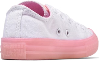 大童 Converse Chuck Taylor All Star 低筒粉白 Shop 大童 Converse Chuck Taylor All Star 低筒粉白
