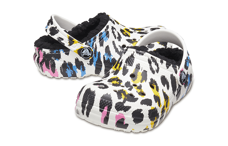 Shop (Youth) Crocs Classic 'White' 206741-92V