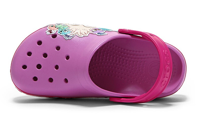 Lookbook 大童 Crocs 卡羅馳 小克骆格 輕便舒適 洞洞運動涼鞋 紫羅蘭色