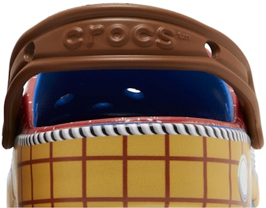 (JR) Crocs Classic Clog Toy Story Woody Lelaki 209461-4GX Sizing (JR) Crocs Classic Clog Toy Story Woody Lelaki 209461-4GX