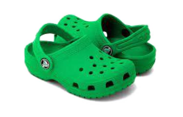 Shop (JR) Crocs Classic Clogs 'Hijau Rumput' 204536-3E8