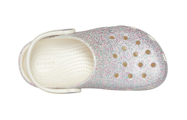 Purchase 兒童 Crocs 戶外包頭平跟經典閃亮洞洞運動涼鞋 牡蠣色
