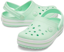 Shop 兒童 Crocs Crocband 簡約休閒洞洞涼鞋 薄荷