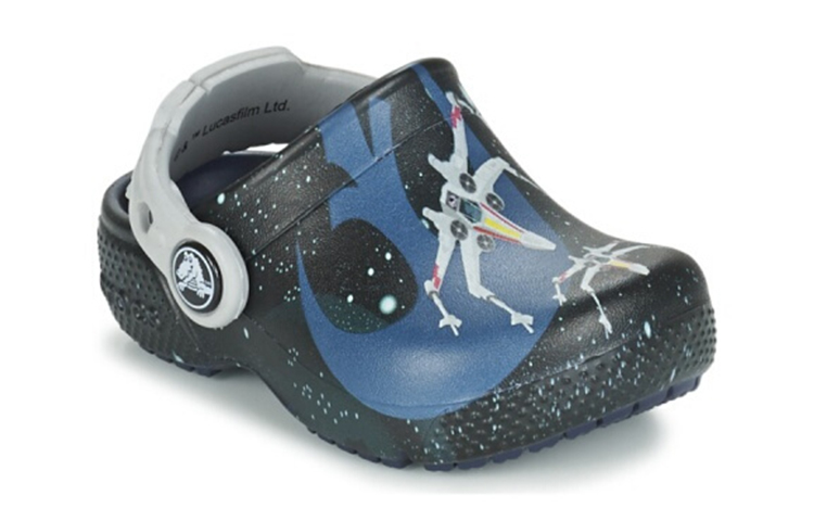 Shop (Youth) Crocs FunLab Star Wars Classic Clogs 'Black Blue' 204115-410