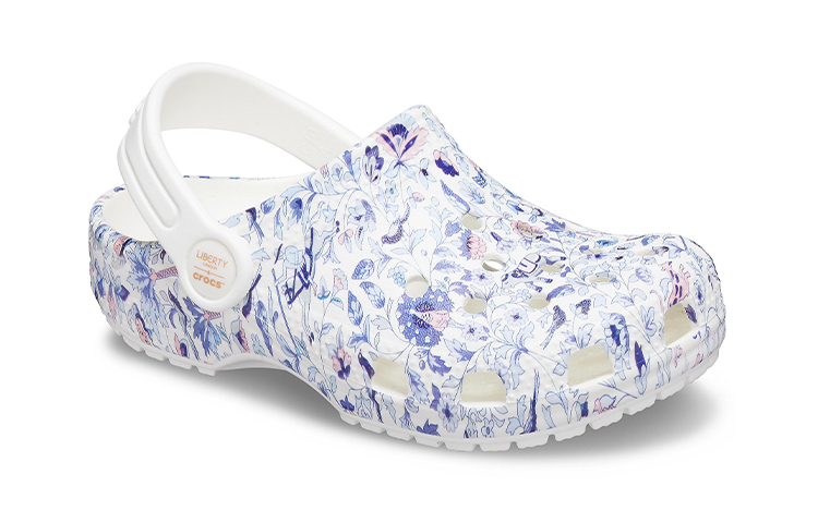 Lookbook (JR) Crocs x Liberty London Classic Klompen ''Wit Blauw'' 206514-100