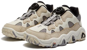 (JR) (ユース)FILAバスケットボールシューズ「ホワイト タン ブラック」K15B341202FPW K15B341202FPW Lookbook (JR) (ユース)FILAバスケットボールシューズ「ホワイト タン ブラック」K15B341202FPW K15B341202FPW