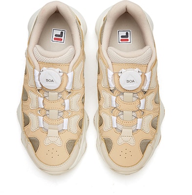 (JR) FILA BOA Sepatu Lari Pria Coklat Besar K15B041111FAG Lookbook (JR) FILA BOA Sepatu Lari Pria Coklat Besar K15B041111FAG