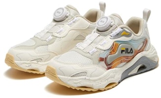 (JR) Zapatillas FILA BOA de Entrenamiento 'Blanco Gris' K12B343614FLW Lookbook (JR) Zapatillas FILA BOA de Entrenamiento 'Blanco Gris' K12B343614FLW