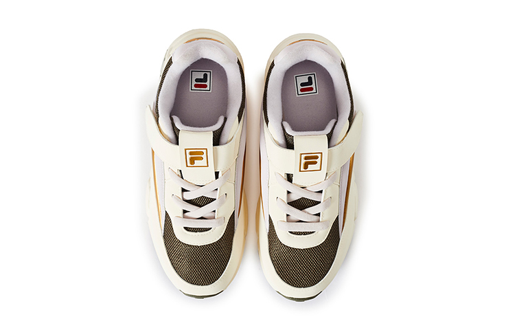 Shop (JR) FILA Classic Low 'Beige' Sneakers Cokelat Muda K55B051102FBG