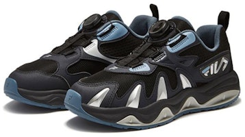 大童 FILA 斐樂 舒適 耐磨 兒童訓練鞋 藍黑色 Lookbook 大童 FILA 斐樂 舒適 耐磨 兒童訓練鞋 藍黑色