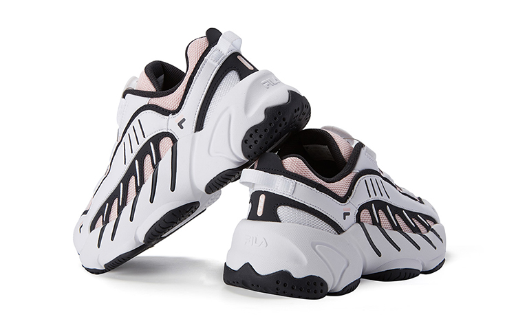 Shop (JR) FILA Retro Low 'Rosa Blanco Negro' K15G041112FPW